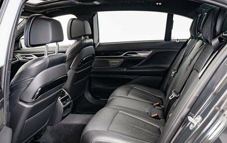 BMW 7 серия, 2022 год, 14 300 000 рублей, 26 фотография
