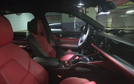 Porsche Cayenne III, 2025 год, 23 075 000 рублей, 3 фотография