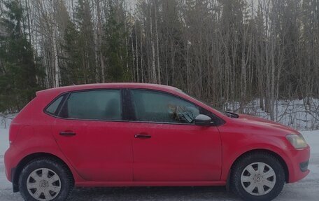 Volkswagen Polo VI (EU Market), 2010 год, 650 000 рублей, 2 фотография