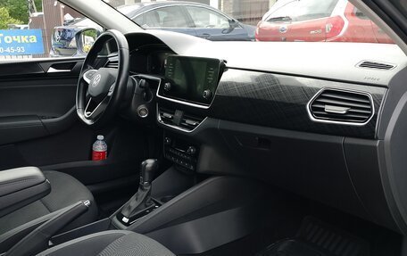 Volkswagen Polo VI (EU Market), 2021 год, 2 100 000 рублей, 9 фотография