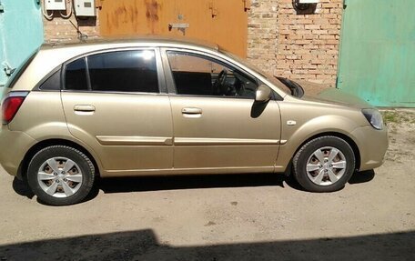 KIA Rio II, 2010 год, 585 000 рублей, 4 фотография