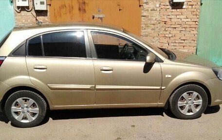 KIA Rio II, 2010 год, 585 000 рублей, 7 фотография