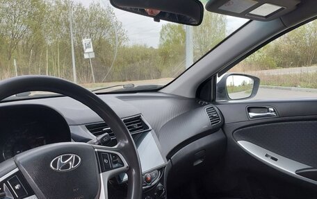 Hyundai Solaris II рестайлинг, 2011 год, 470 000 рублей, 9 фотография
