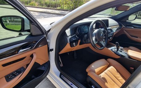 BMW 5 серия, 2019 год, 4 490 000 рублей, 15 фотография