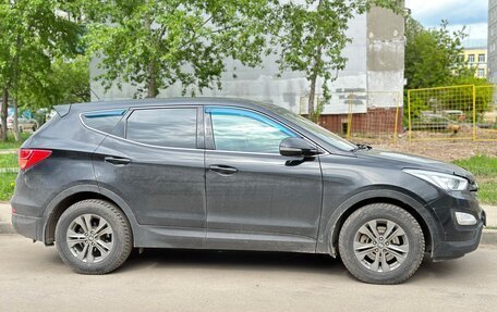 Hyundai Santa Fe III рестайлинг, 2014 год, 1 330 000 рублей, 2 фотография