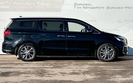 KIA Carnival III, 2019 год, 2 785 000 рублей, 3 фотография