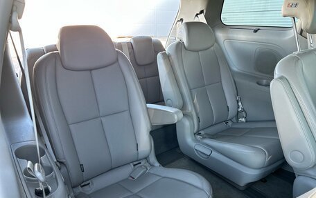KIA Carnival III, 2019 год, 2 785 000 рублей, 25 фотография