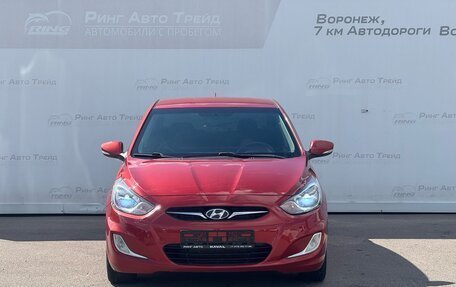 Hyundai Solaris II рестайлинг, 2013 год, 739 000 рублей, 3 фотография