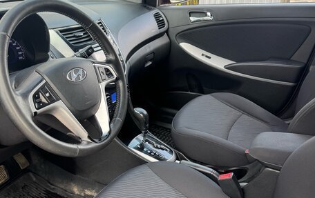 Hyundai Solaris II рестайлинг, 2013 год, 739 000 рублей, 14 фотография