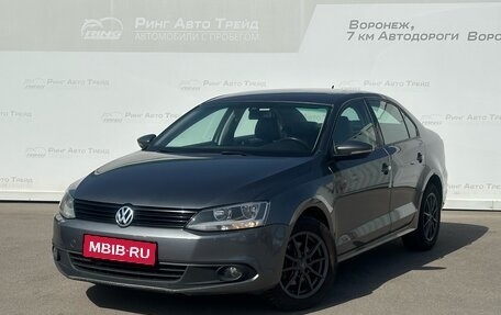 Volkswagen Jetta VI, 2013 год, 799 000 рублей, 1 фотография