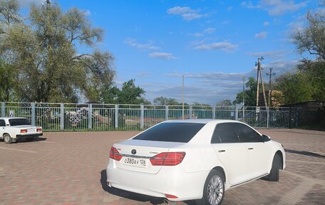Toyota Camry, 2012 год, 1 850 000 рублей, 2 фотография