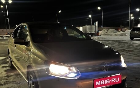 Volkswagen Polo VI (EU Market), 2011 год, 720 000 рублей, 11 фотография