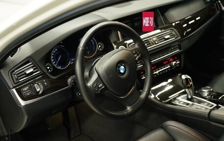 BMW 5 серия, 2015 год, 2 600 000 рублей, 3 фотография