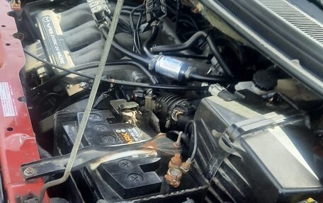 Mazda MPV II, 2000 год, 360 000 рублей, 14 фотография