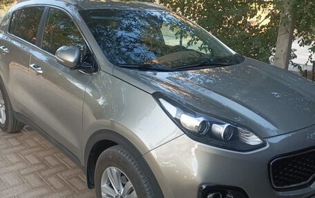 KIA Sportage IV рестайлинг, 2017 год, 2 050 000 рублей, 2 фотография