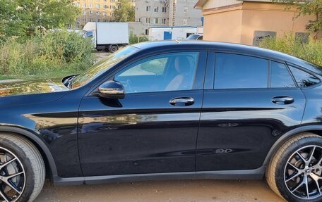 Mercedes-Benz GLC Coupe, 2021 год, 6 800 000 рублей, 3 фотография