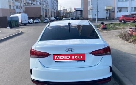 Hyundai Solaris II рестайлинг, 2020 год, 1 100 000 рублей, 3 фотография