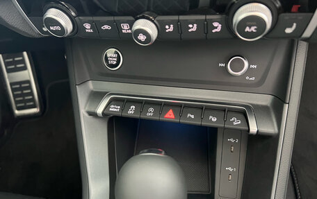 Audi Q3, 2025 год, 5 990 000 рублей, 14 фотография