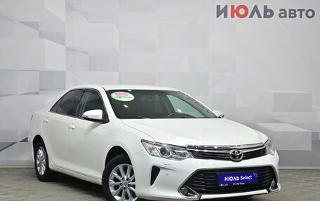Toyota Camry, 2015 год, 1 999 000 рублей, 3 фотография