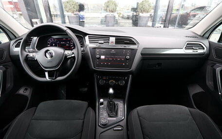 Volkswagen Tiguan II, 2017 год, 2 450 000 рублей, 15 фотография