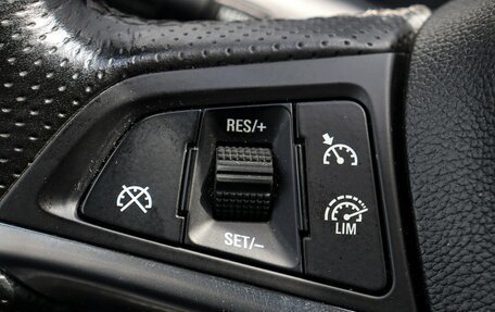 Opel Astra J, 2013 год, 990 000 рублей, 17 фотография
