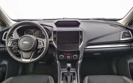 Subaru Forester, 2018 год, 2 190 000 рублей, 12 фотография
