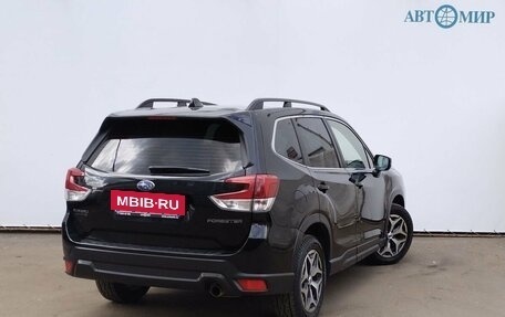 Subaru Forester, 2018 год, 2 190 000 рублей, 5 фотография
