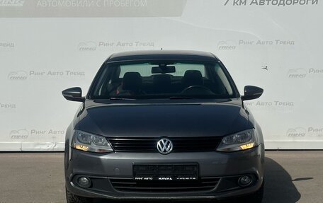 Volkswagen Jetta VI, 2013 год, 799 000 рублей, 2 фотография
