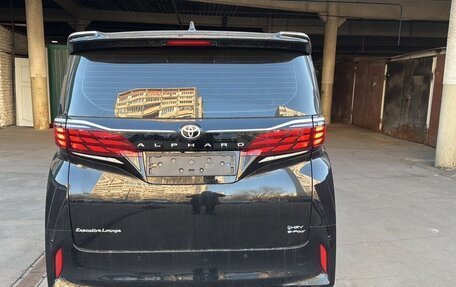 Toyota Alphard, 2024 год, 13 500 000 рублей, 13 фотография
