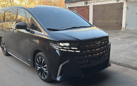 Toyota Alphard, 2024 год, 13 500 000 рублей, 16 фотография