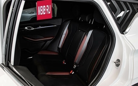 Geely Coolray I, 2023 год, 2 689 990 рублей, 16 фотография