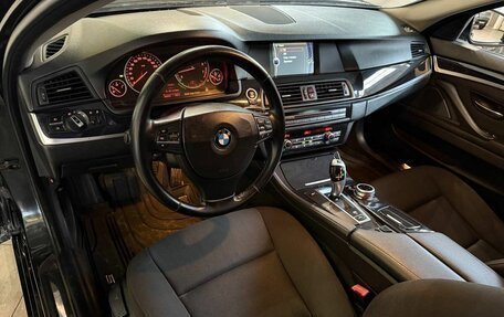 BMW 5 серия, 2011 год, 1 549 900 рублей, 12 фотография