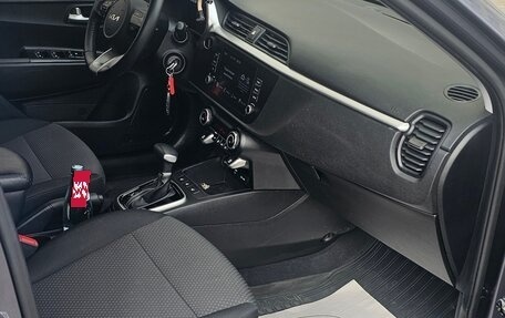 KIA Rio IV, 2021 год, 1 670 000 рублей, 11 фотография