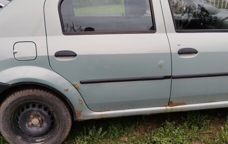 Renault Logan I, 2006 год, 300 000 рублей, 14 фотография