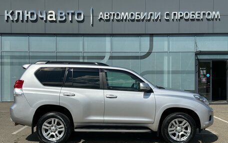 Toyota Land Cruiser Prado 150 рестайлинг 2, 2012 год, 2 870 000 рублей, 7 фотография