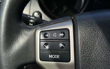 Toyota Land Cruiser Prado 150 рестайлинг 2, 2012 год, 2 870 000 рублей, 26 фотография