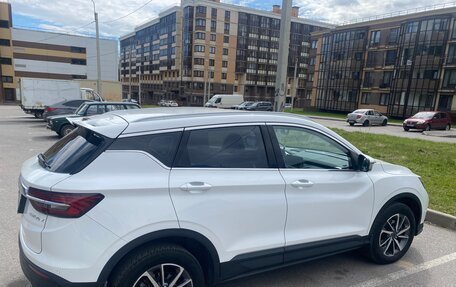 Geely Coolray I, 2022 год, 1 600 000 рублей, 3 фотография