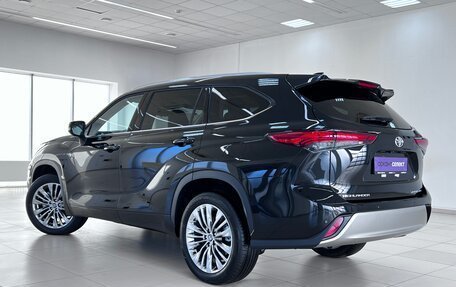 Toyota Highlander, 2024 год, 6 050 000 рублей, 5 фотография