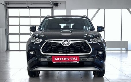 Toyota Highlander, 2024 год, 6 050 000 рублей, 2 фотография