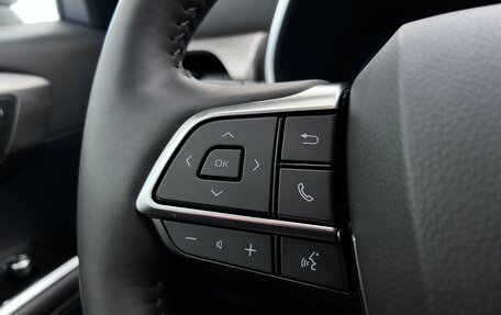 Toyota Highlander, 2024 год, 6 050 000 рублей, 39 фотография