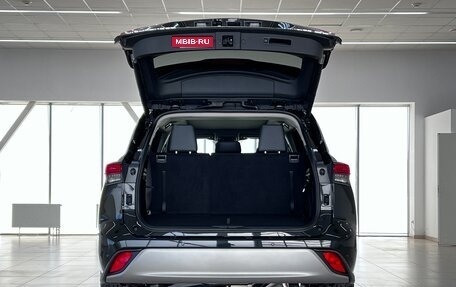 Toyota Highlander, 2024 год, 6 050 000 рублей, 24 фотография