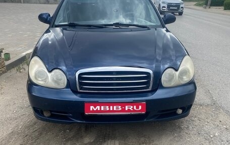 Hyundai Sonata IV рестайлинг, 2006 год, 350 000 рублей, 1 фотография