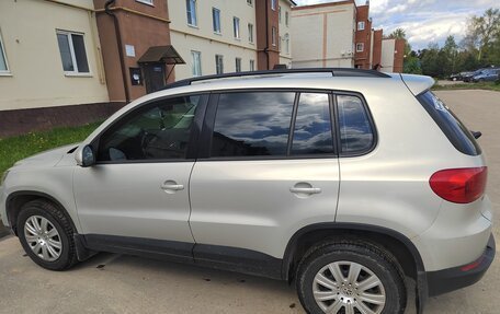 Volkswagen Tiguan I, 2012 год, 990 000 рублей, 2 фотография