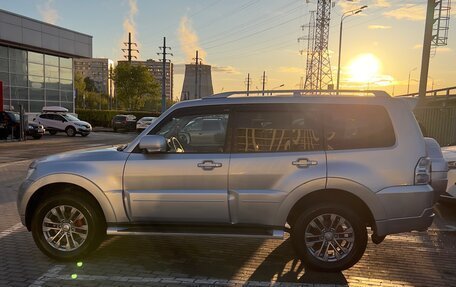 Mitsubishi Pajero IV, 2011 год, 2 800 000 рублей, 4 фотография