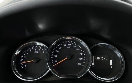 Renault Logan II, 2019 год, 660 000 рублей, 19 фотография