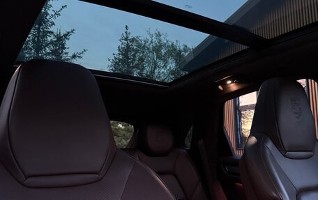 Porsche Cayenne III, 2018 год, 10 500 000 рублей, 14 фотография
