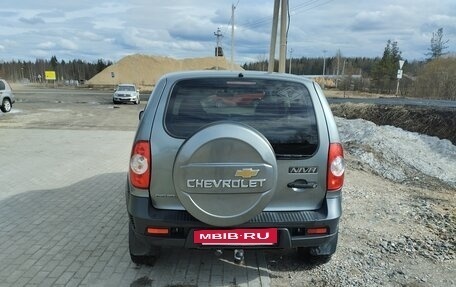 Chevrolet Niva I рестайлинг, 2013 год, 690 000 рублей, 2 фотография
