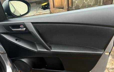 Mazda 3, 2011 год, 1 400 000 рублей, 23 фотография