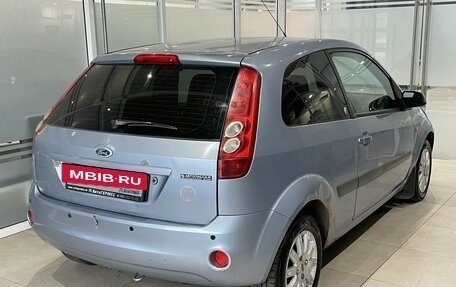 Ford Fiesta, 2007 год, 255 000 рублей, 4 фотография