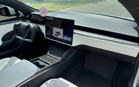 Tesla Model S I, 2022 год, 9 302 940 рублей, 12 фотография